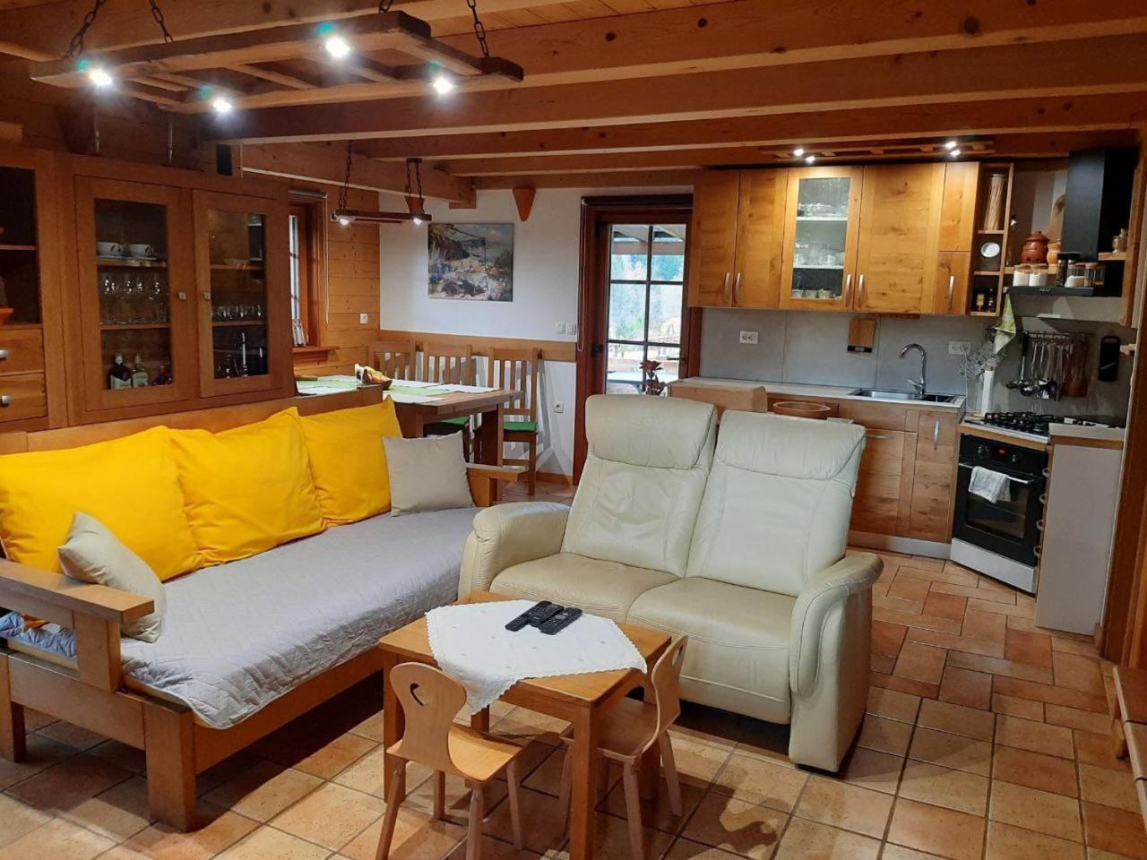 Eko Hisa Mozirje Villa Exterior foto